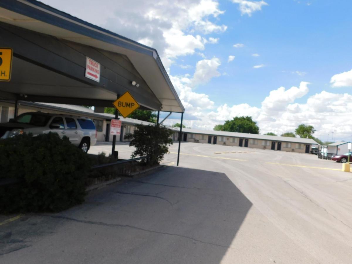 Royal Host Motel Las Cruces Exterior photo