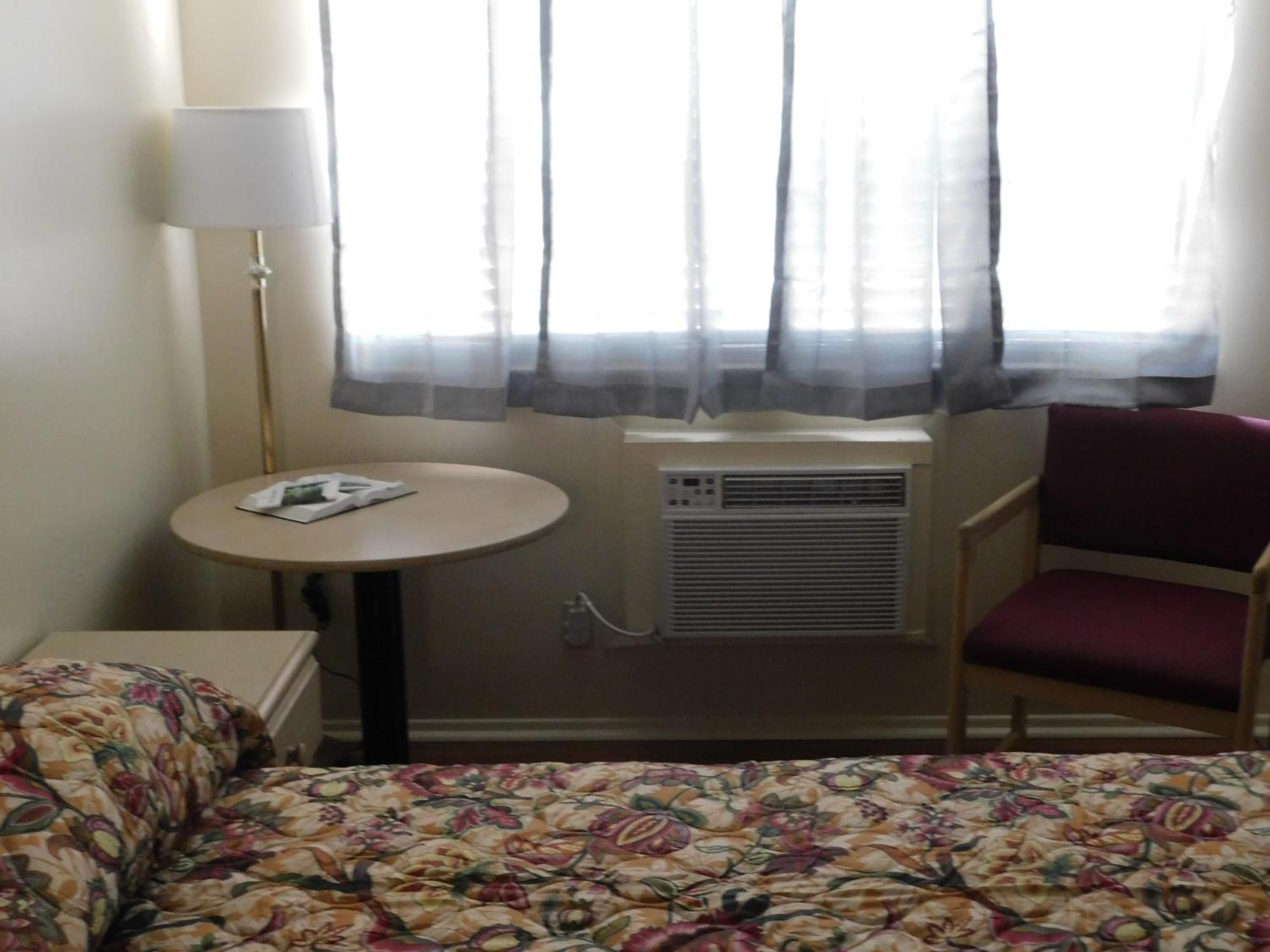 Royal Host Motel Las Cruces Room photo
